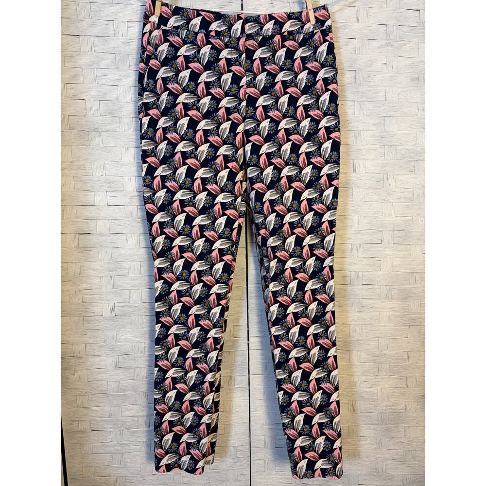 Boden women’s trousers floral leaf print ankle cut colorful feminine low rise 